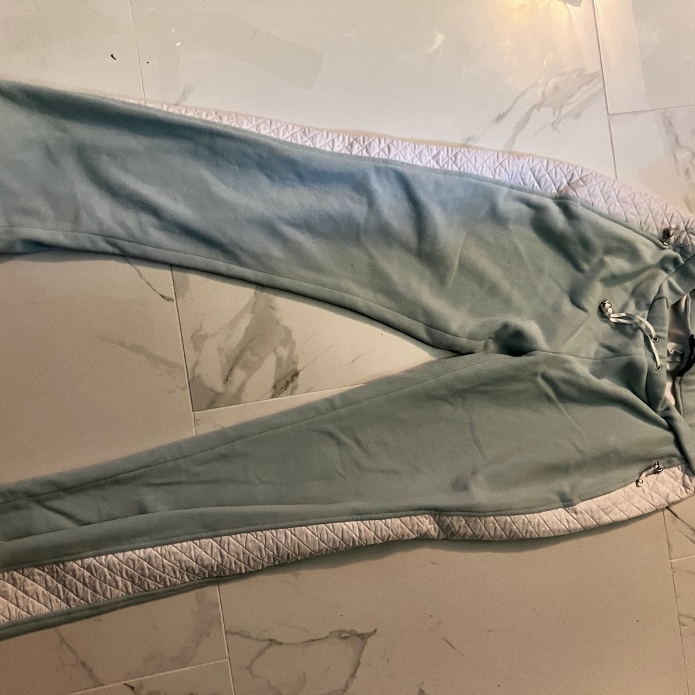 Eli Tahari fleece pants